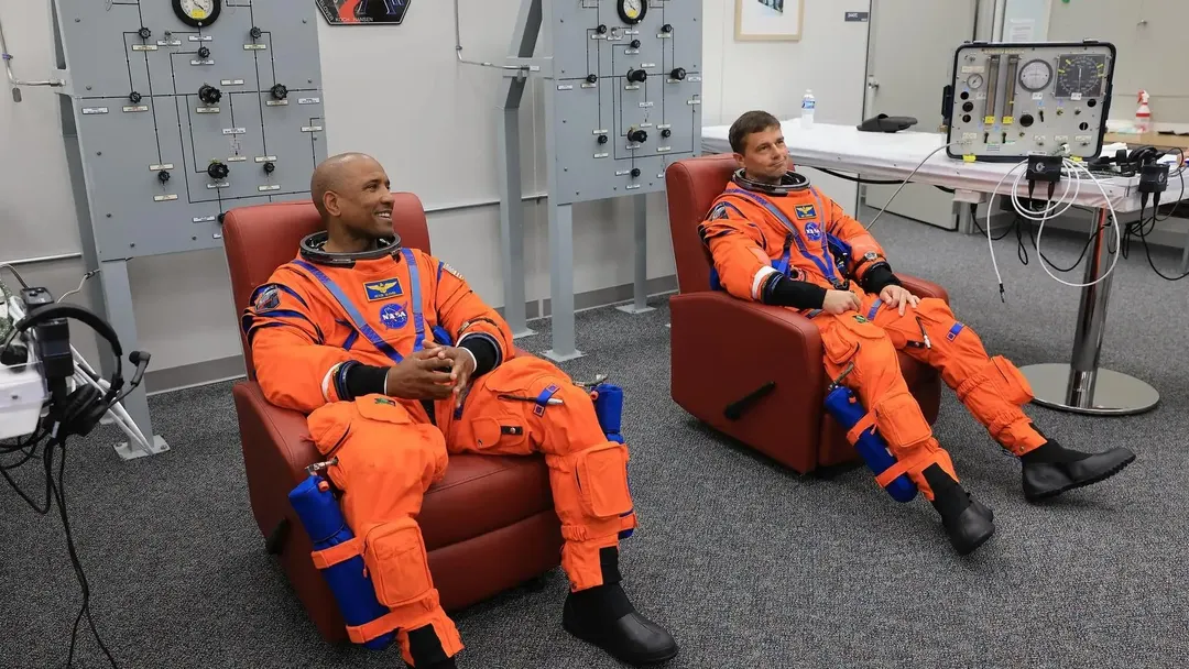 Artemis II astronauts Glover and Wiseman move to emeritus roles at NASA