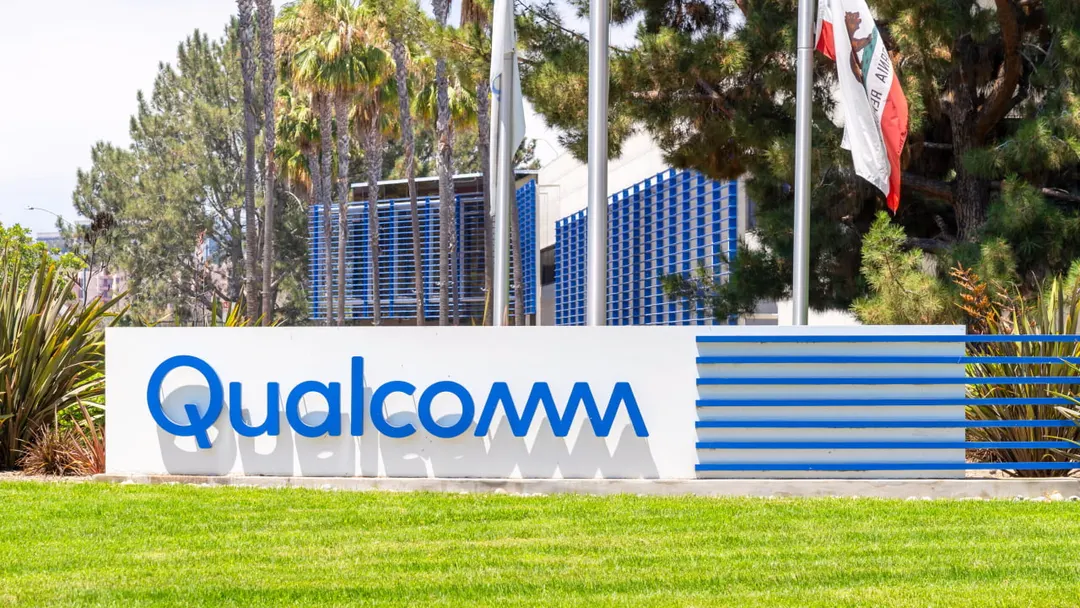 Qualcomm Renews Apple Patent License Effective April 1, 2027