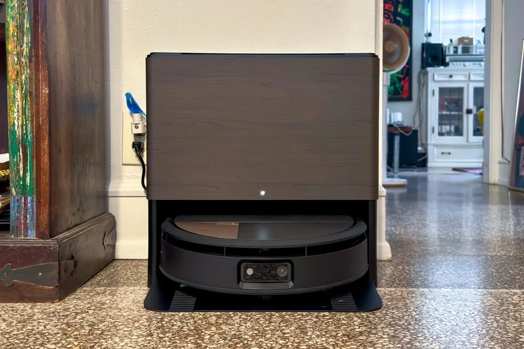 iRobot Roomba Max 775 Review: A Solid Mid-Tier Bot After the Buyout