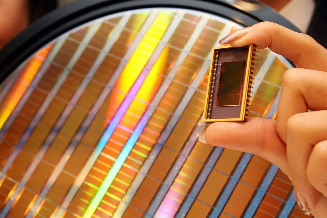 India widens tech ambitions from electronics to chips, cloud and talent