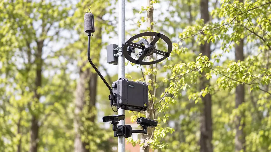 US cities pair noise detectors with license plate readers to issue fines
