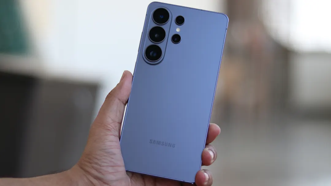 New render reveals Galaxy S27 Ultra camera design details