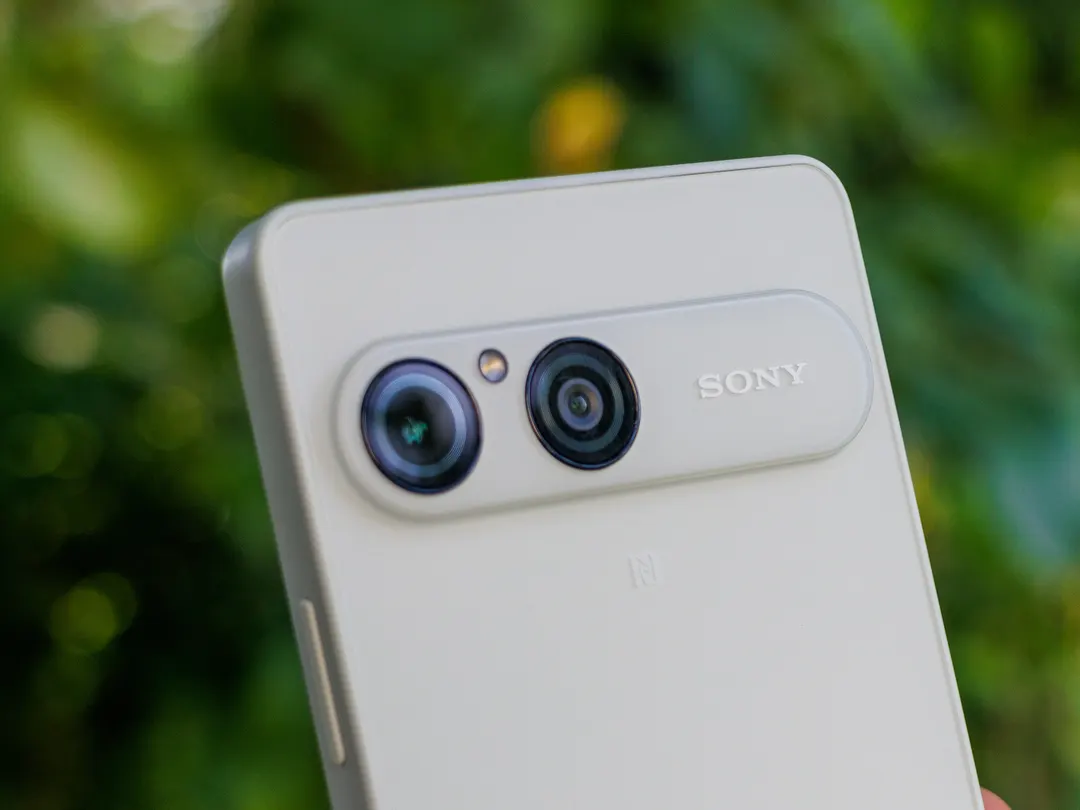 Sony Xperia 10 VIII review: brighter OLED, but €599 and Snapdragon 6 Gen 3