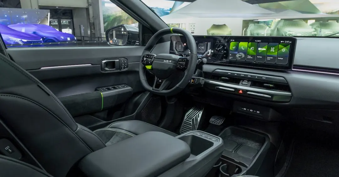 Kia's new interior spotted with larger screen and Hyundai Pleos software