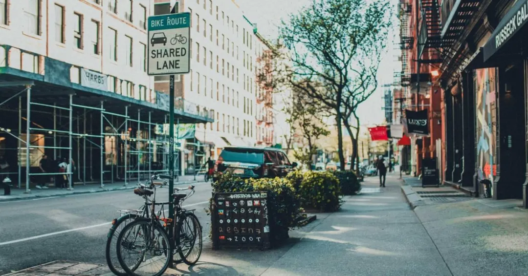 New York weighs 20+ e-bike laws, including a Class 3 ban