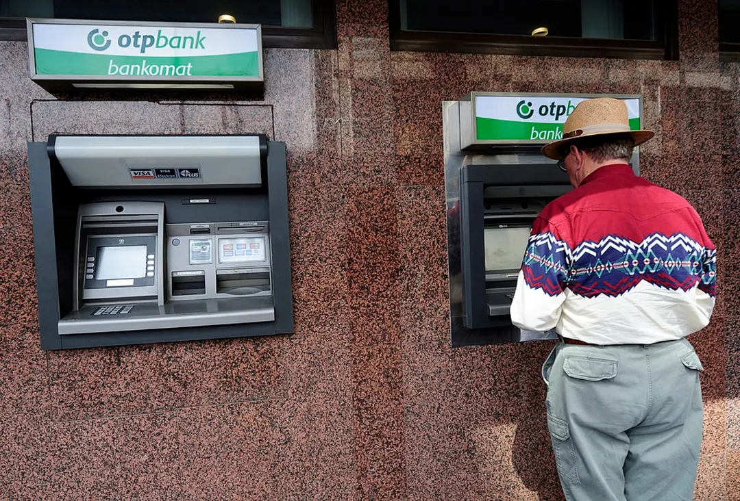 OTP Bank Weighs Russia Exit as ECB Reviews €2B Luminor Deal