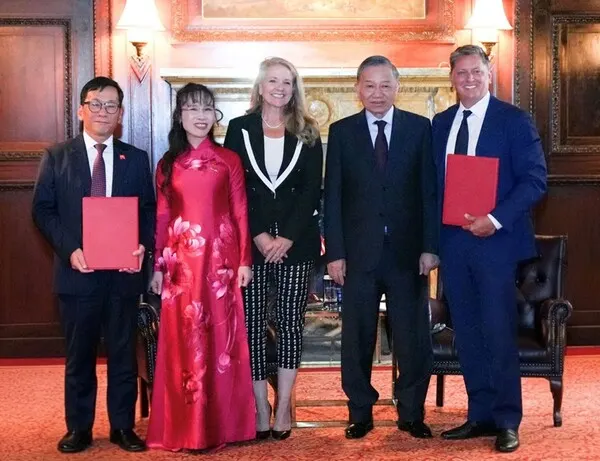Vietjet to equip 120 aircraft with Starlink for free onboard Wi-Fi