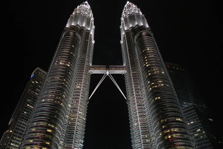Amazon buys land outside Kuala Lumpur for $77.6m