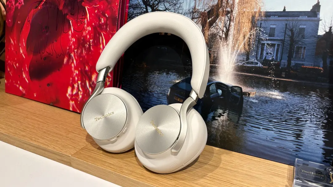 Technics launches flagship EAH-A1000 wireless headphones for $449
