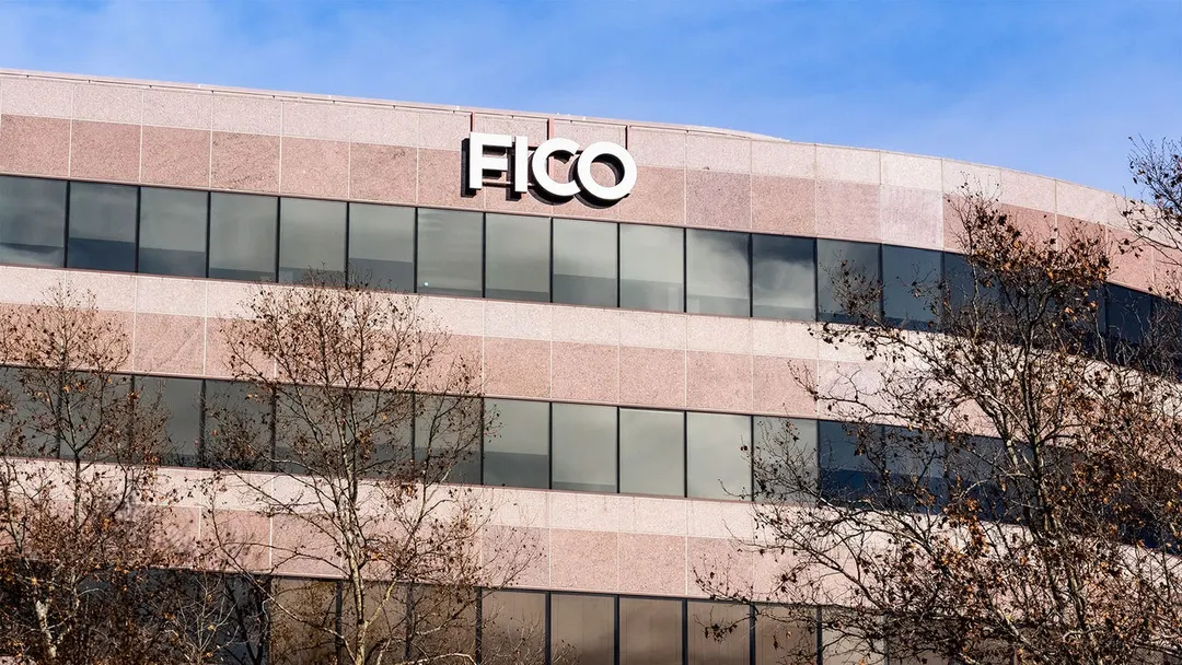 FICO stock plunges 24% as VantageScore wins access to Fannie and Freddie mortgages