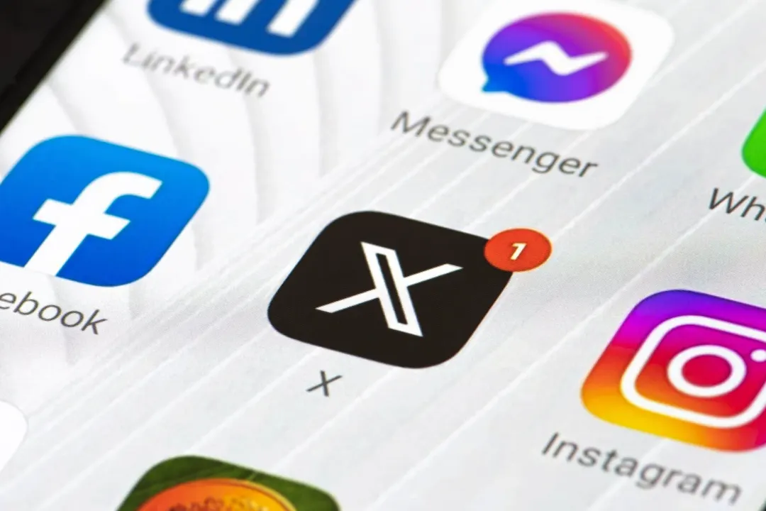 UK social media restrictions to take effect March 2027 with age-adaptive model
