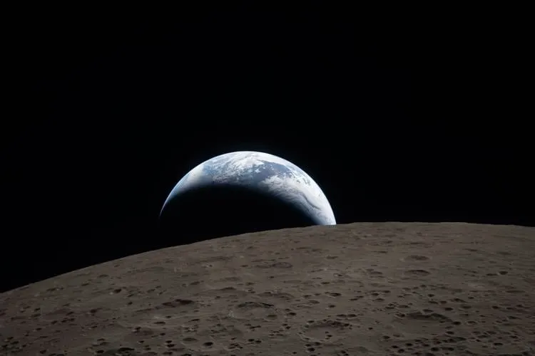 Free space optics: Azora receives Artemis II signal from 386,000 km