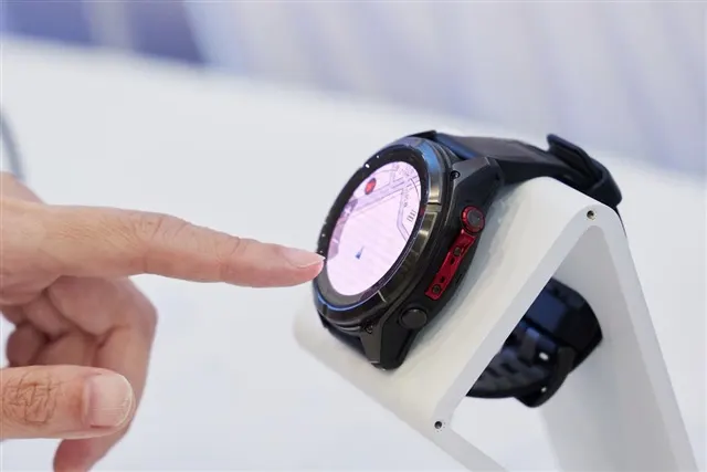 Micro LED smartwatches stall as costs remain a fatal hurdle