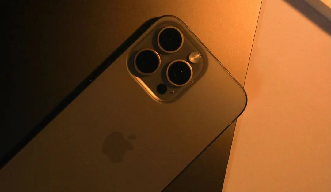 Ukraine warns of mobile malware campaign with iPhone exploit kit DarkSword