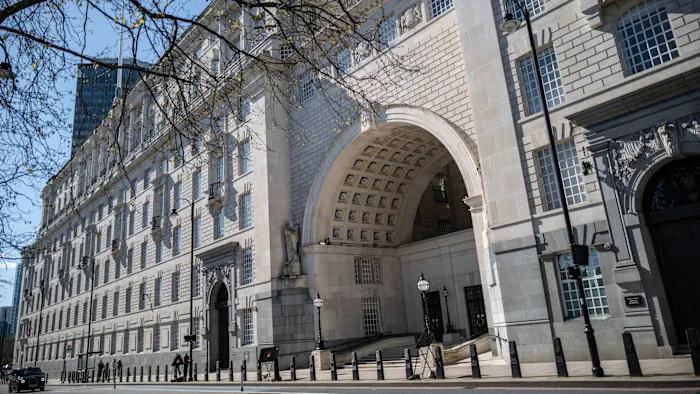 MI5 issues rare espionage alert over Chinese AI research institute