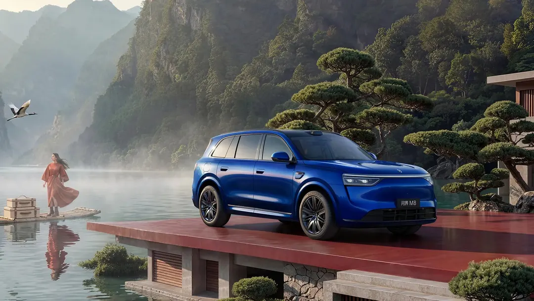 New AITO M8 SUV opens presales from RMB 389,800 with Huawei ADS 5