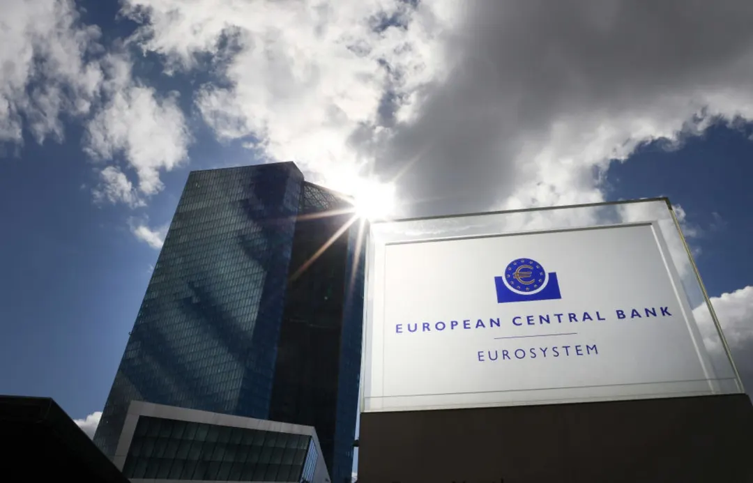ECB Data Shows European Tech Funding Split: Bank Credit Tightens as VC Surges