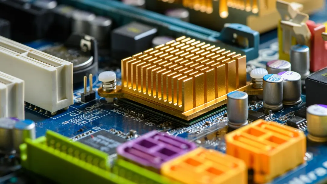 Hafnium oxide confirmed as true antiferroelectric, stable at 1,562°F