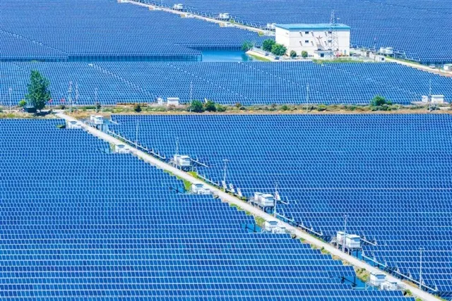China's share of global solar module demand falls below 40%