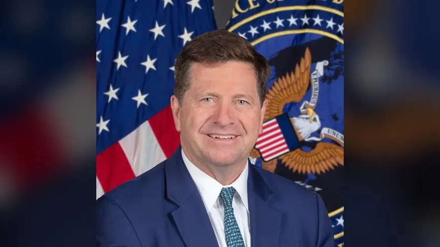 Trump tells Axios Jay Clayton would make a good AI czar