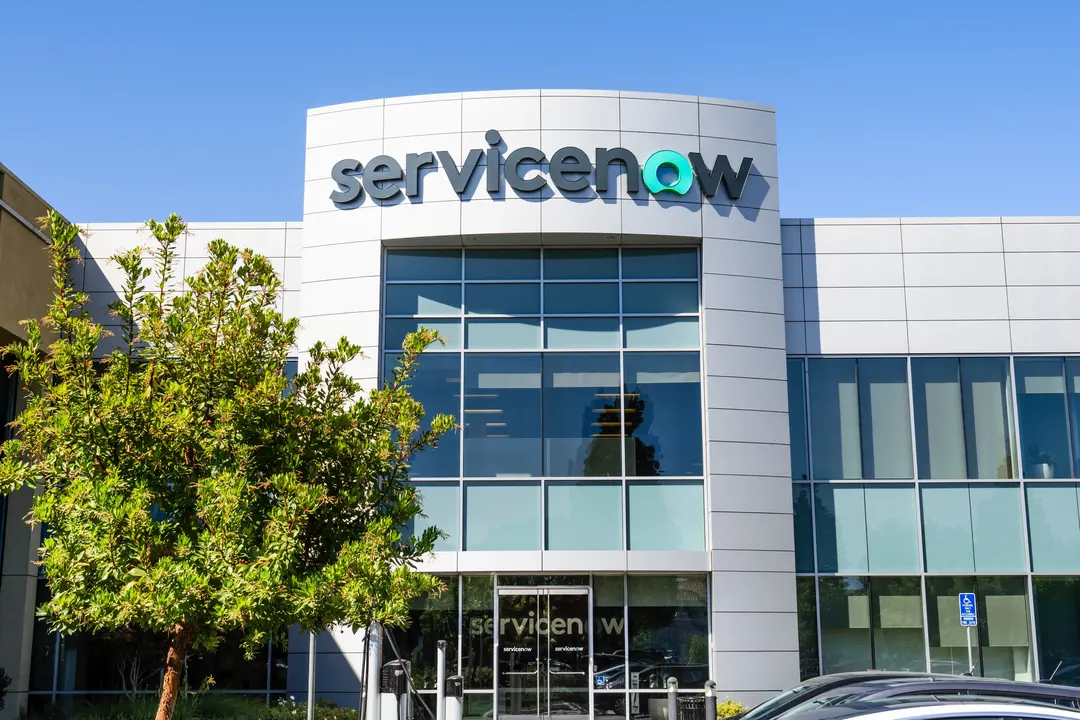 ServiceNow launches standalone AI service desk Flow for Teams, Slack and email