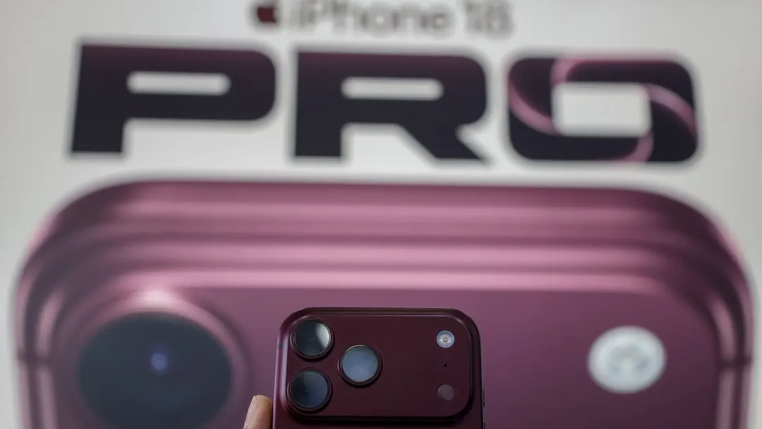iPhone 18 Pro and Pro Max users report speaker popping noises