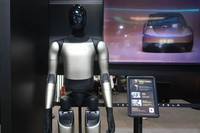 Tesla cuts AI5, AI6 memory specs to protect Optimus