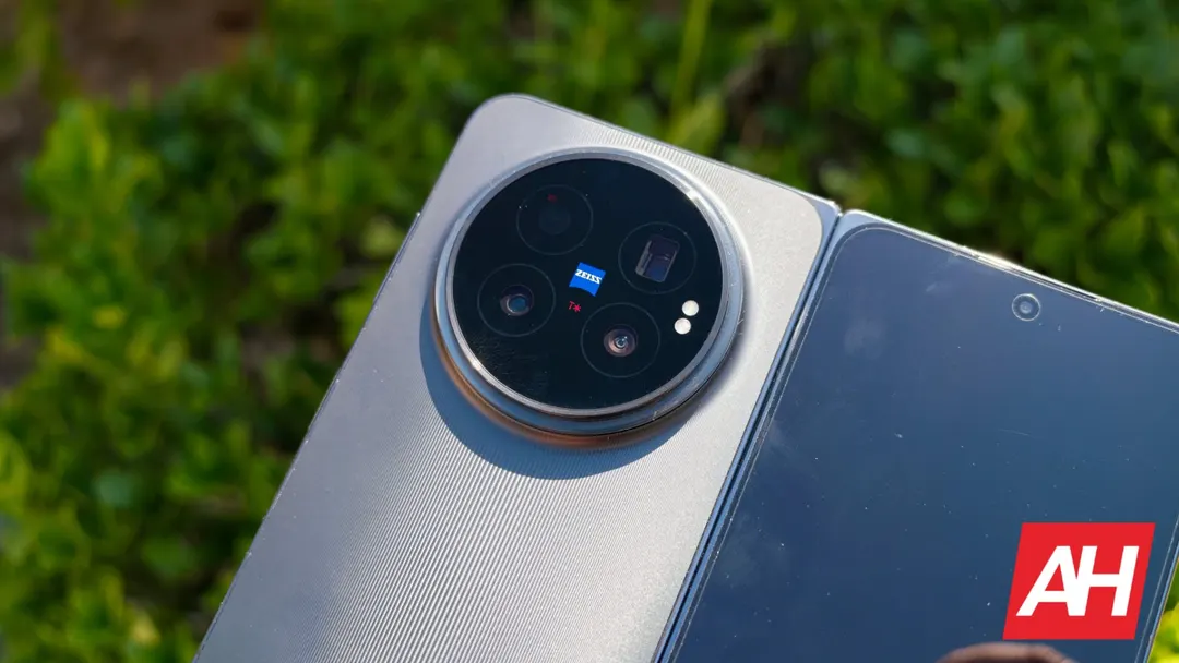 Vivo X Fold 6 Called the Best Foldable Camera to Date