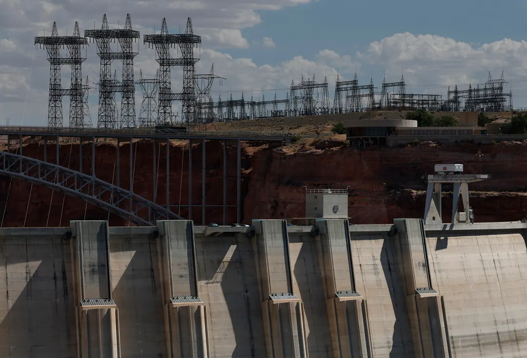 DOE Picks 31 Grid Projects for $1.9B SPARK Reconductoring Push