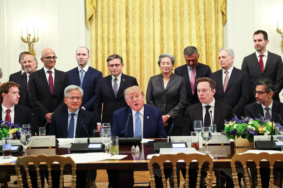 White House AI accord signed with no penalties or breach reporting