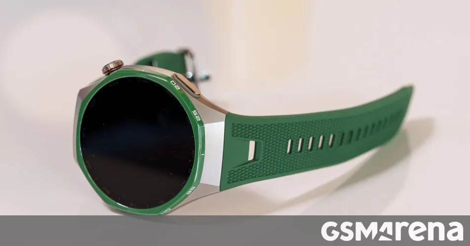 Huawei Watch GT 7 Pro review: titanium build, 1.47" AMOLED, 51h GPS