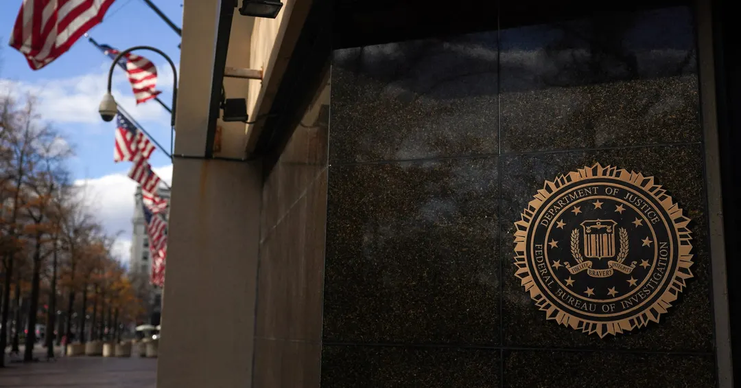 ShinyHunters member detained in Jordan, cooperating in FBI breach probe