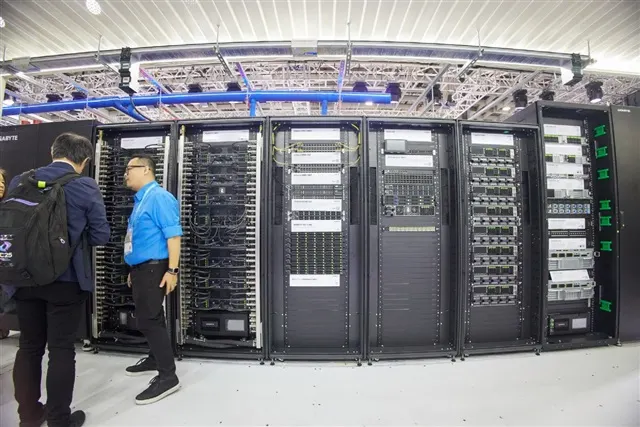 Broadcom to finance Anthropic with up to $42B in convertible notes