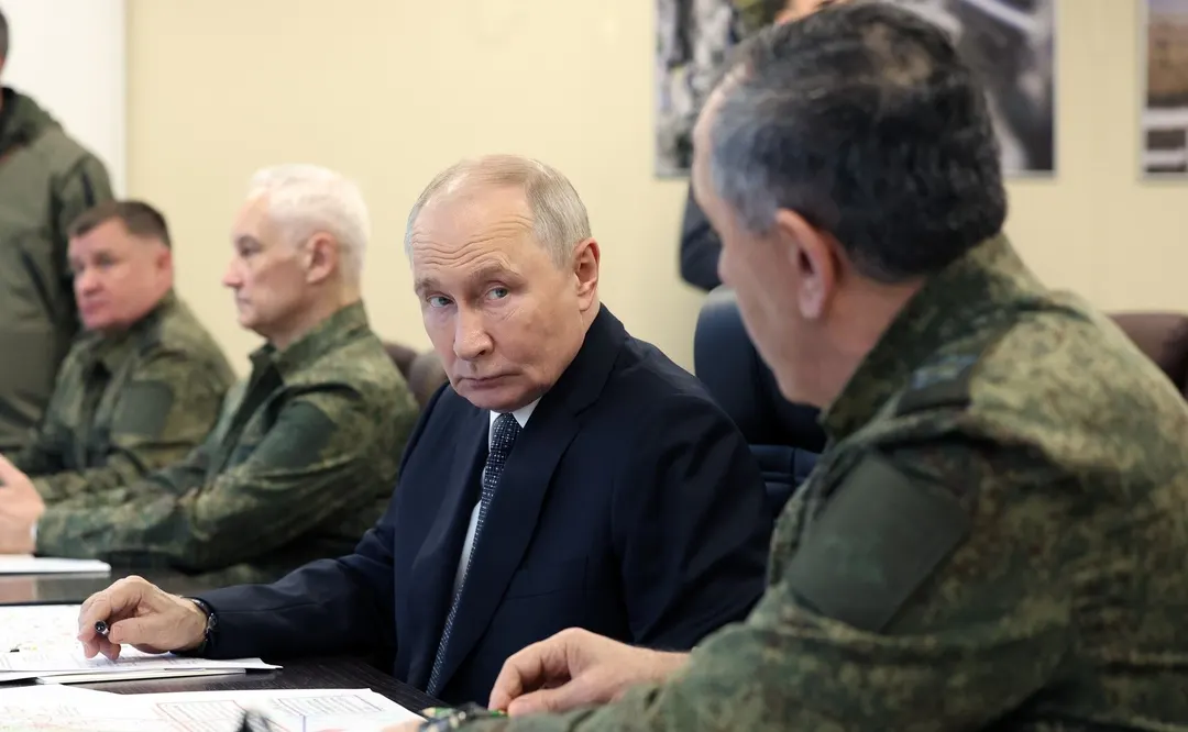 Russia's Shturm robot tank stalls during debut display for Putin