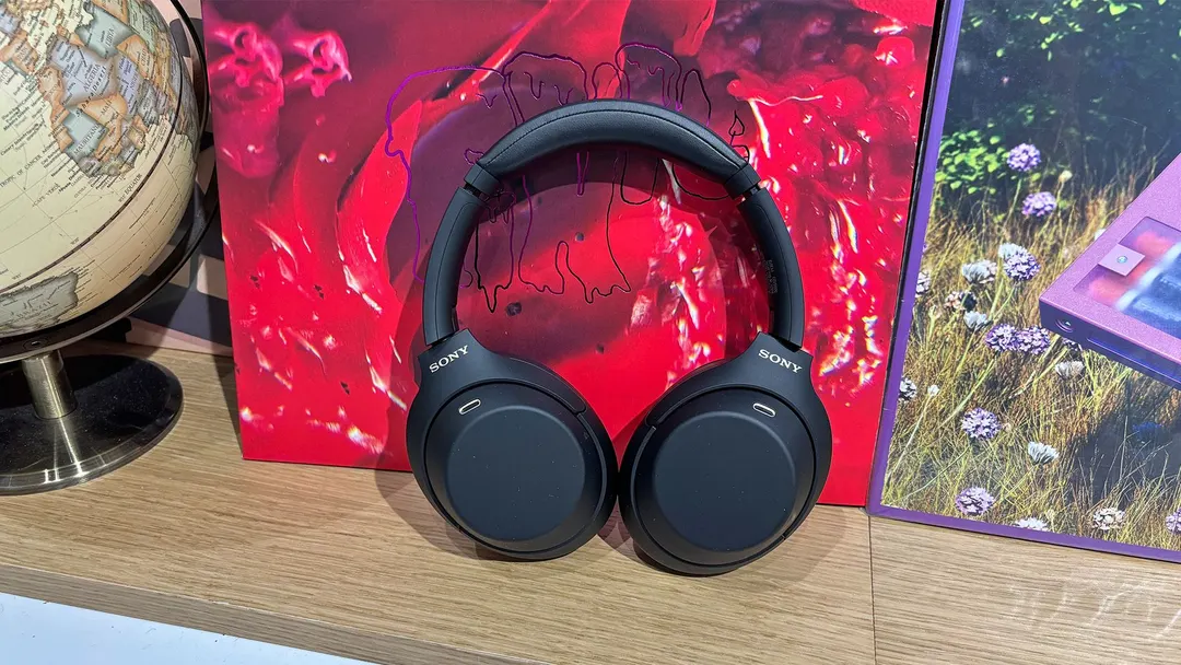 Sony revives WH-1000XM4C with removable battery and 27-hour life