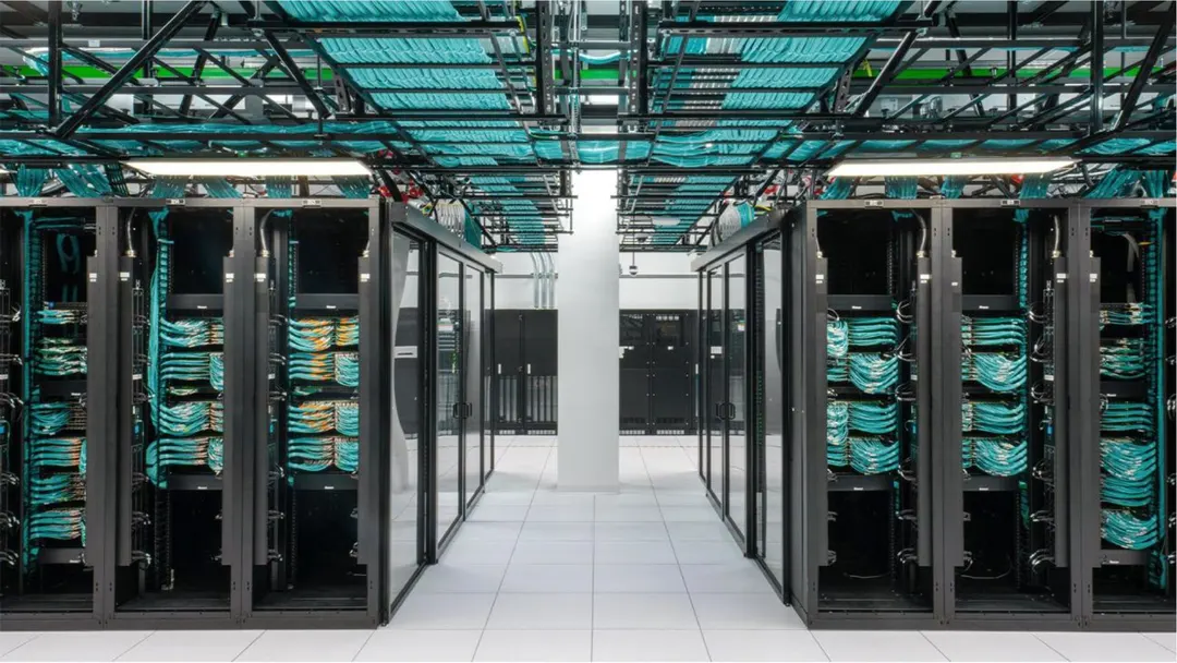 Amazon drops data center NDAs, pledges $1 billion to host towns
