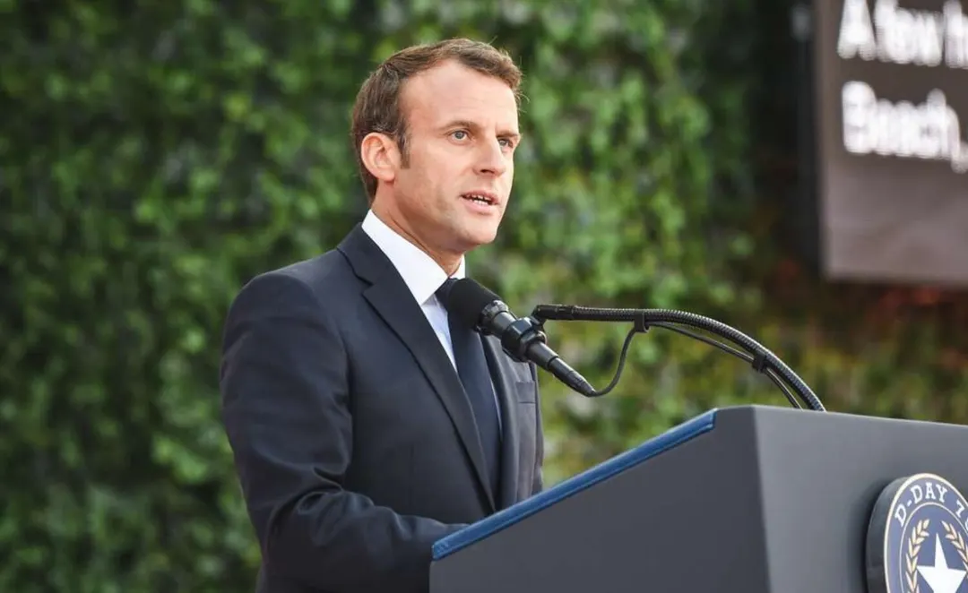 Macron Urges Faster DSA Enforcement, Prepares New Age-Verification Law