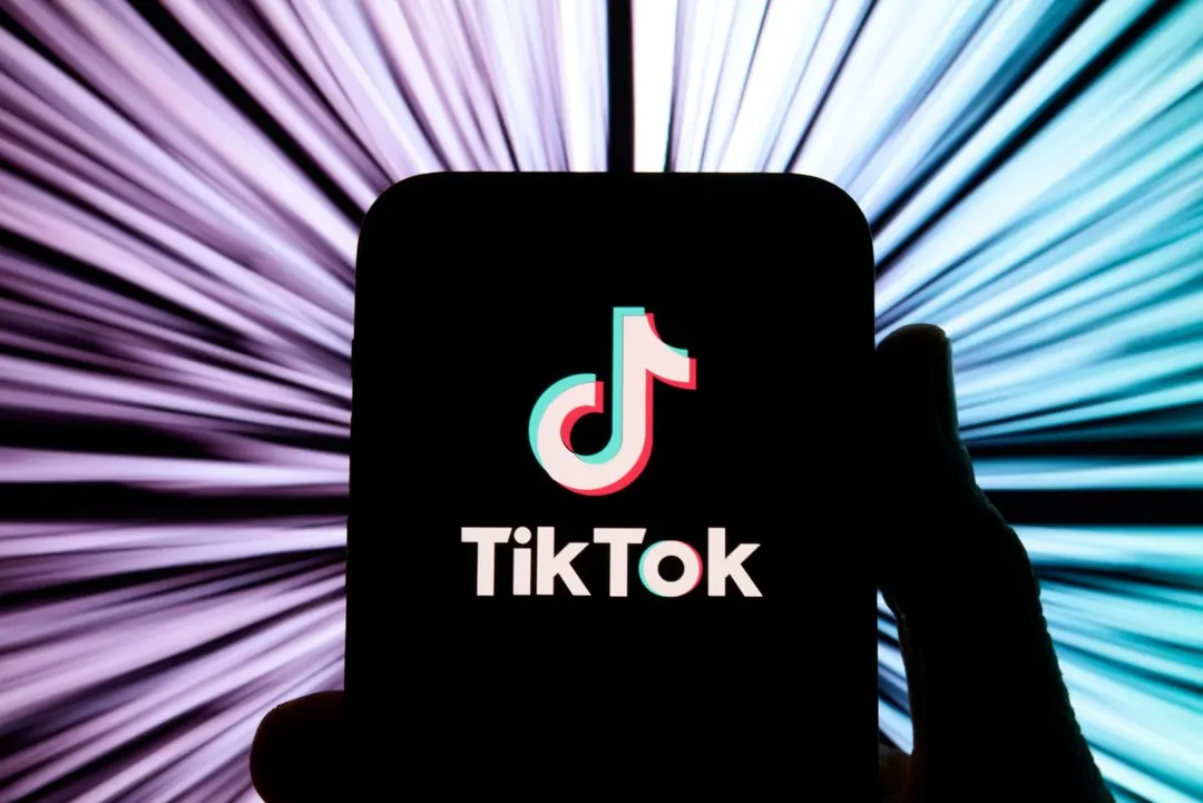 TikTok rolls out AI shopping assistant and one-click checkout