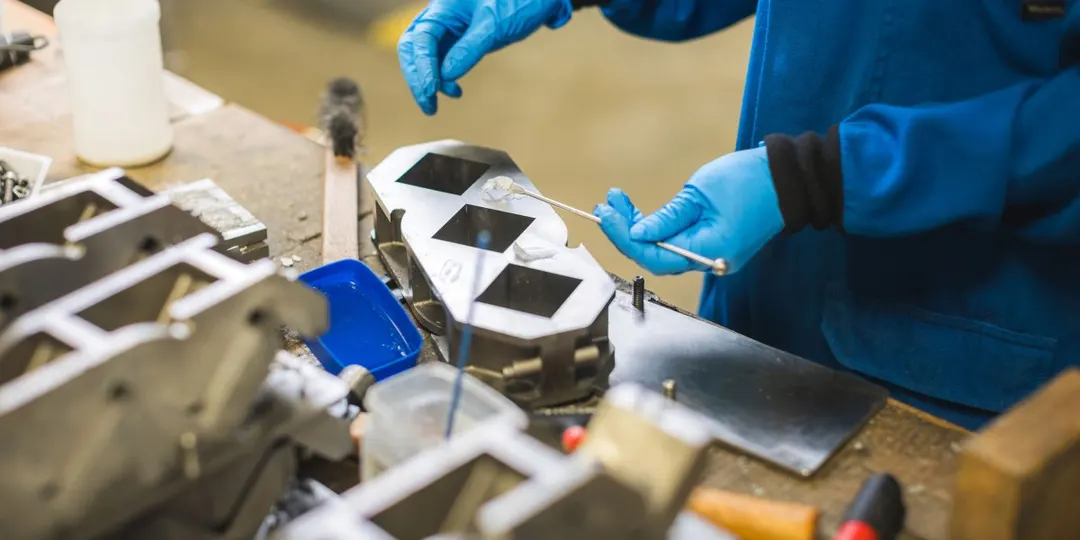 Brimstone pitches cleaner cement plus critical minerals from one rock