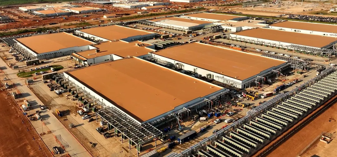US data center construction spending hits record $85 billion annual pace