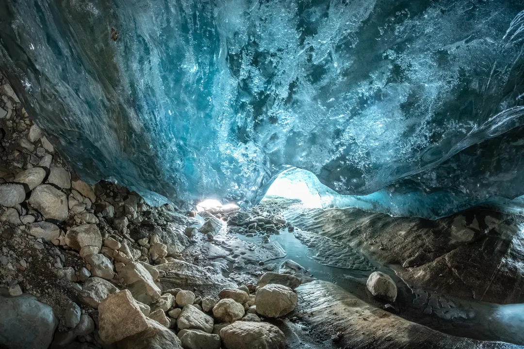 Tibet's Guliya Glacier Ice Found to Be Over 128,000 Years Old