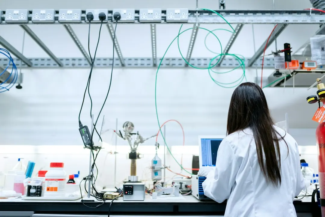 AI agent Robin proposed a retinal degeneration drug and validated it in the lab
