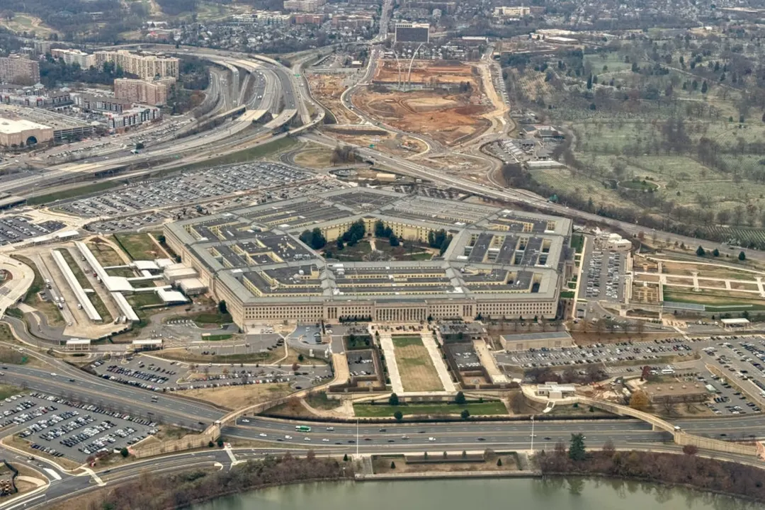 Pentagon Pays Voyager $22.4M for Satellite Dispensers