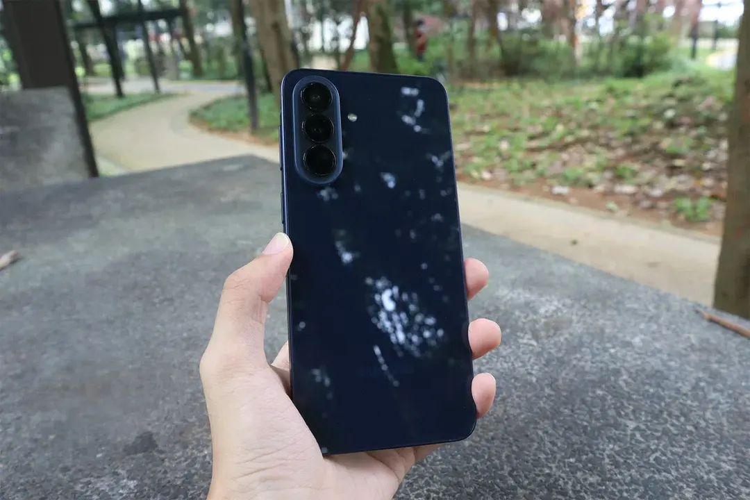 Samsung Galaxy A57 5G review: midrange at S$678