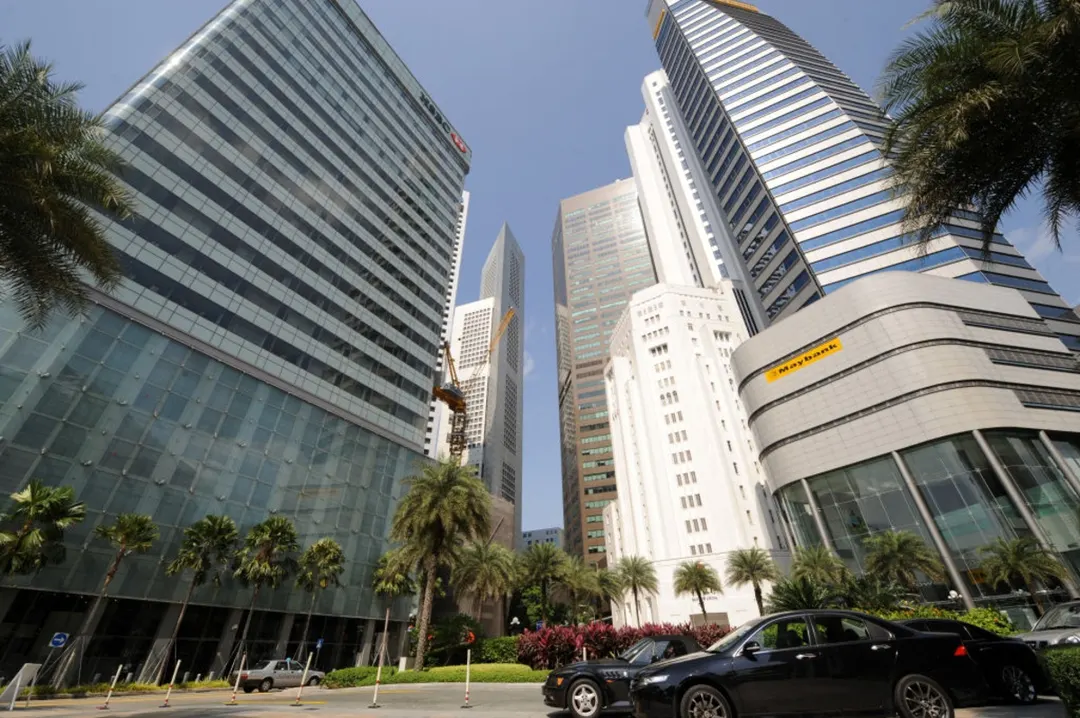Singapore Mandates Bail-In Bonds for Seven Banks; DBS Faces S$4.3 Billion Capital Gap