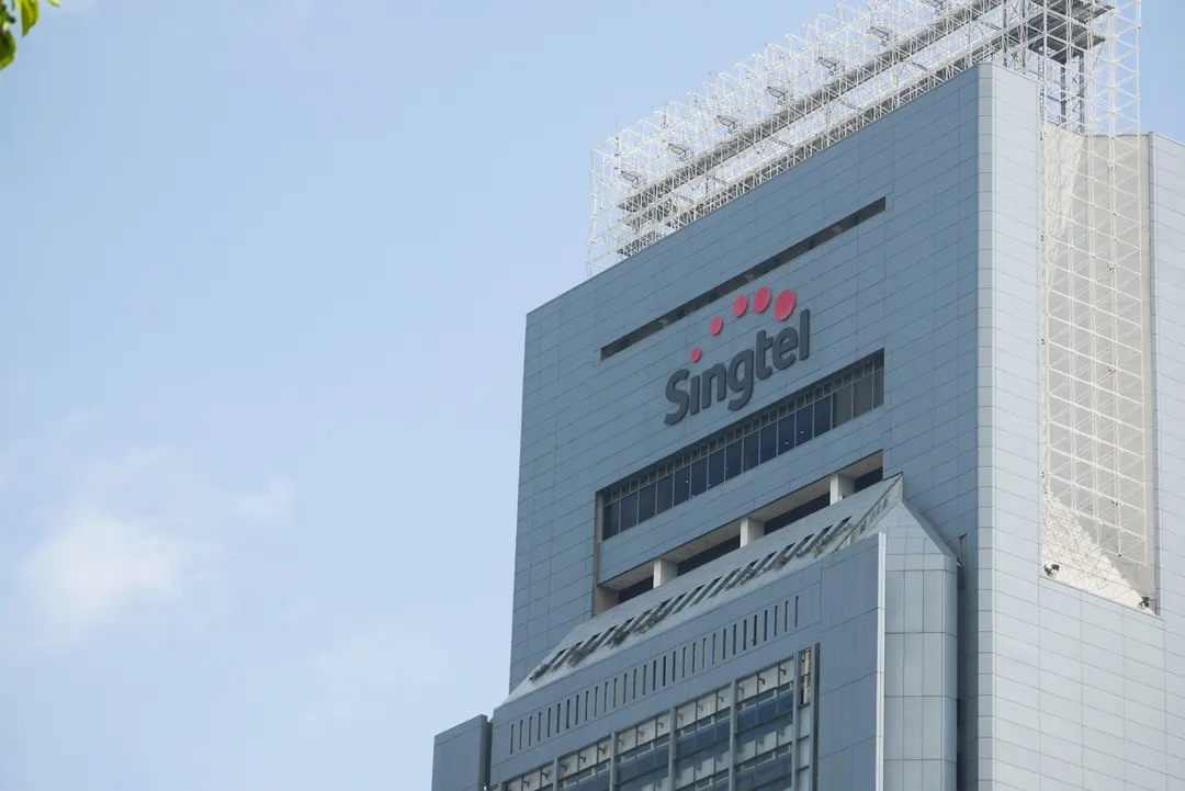 Singtel signs MOU with SIT on sovereign AI