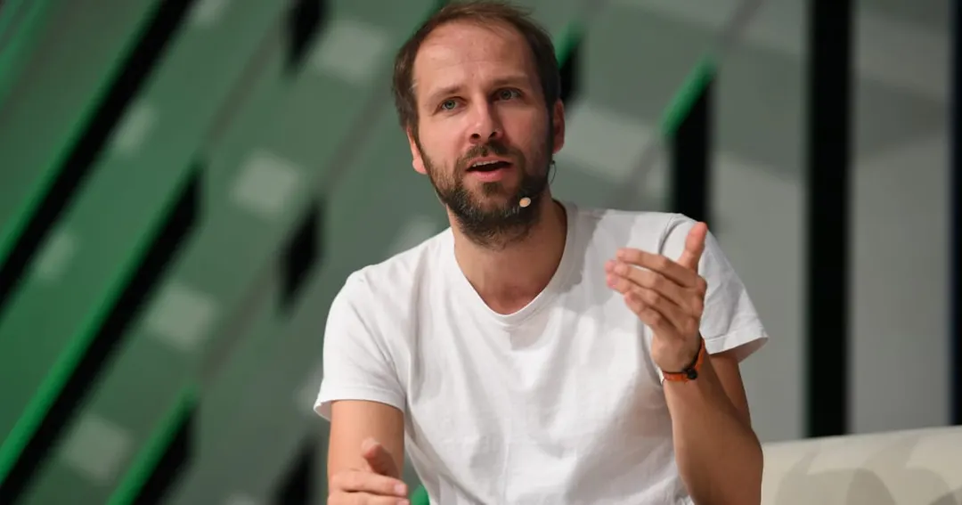 Ecosia drops Mistral for open-source models, including Chinese ones