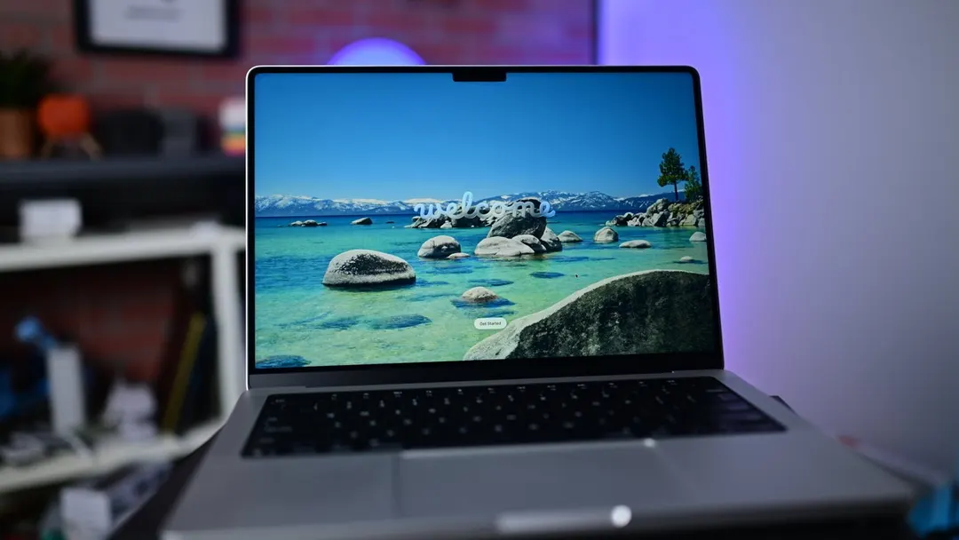 Touch-screen MacBook Pro may be lighter, but not much thinner
