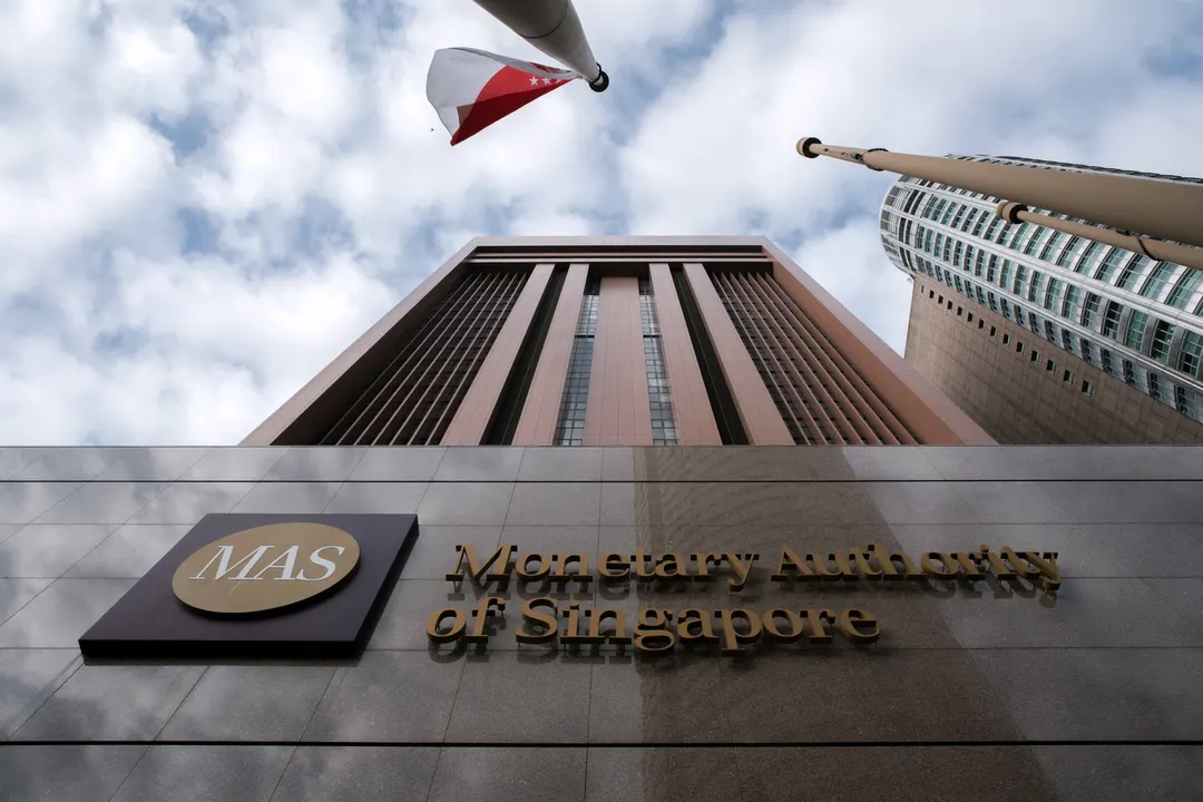 Singapore's MAS Holds Banks Accountable for Third-Party AI Risks