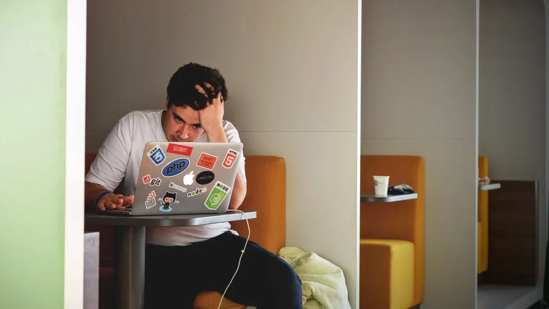 Stack Overflow survey: 45% of developers burned out, 17% fear AI replacement